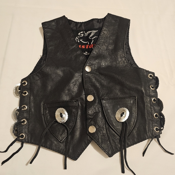 Astars Black Kids Leather Vest - Picture 3 of 16